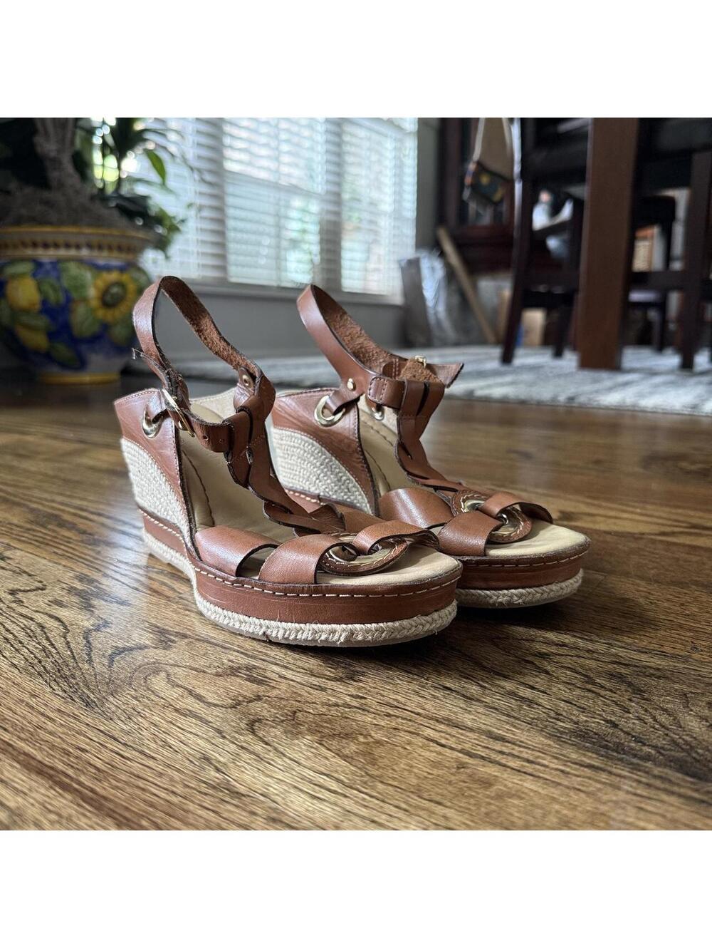 André Assous Spanish Leather Espadrille Wedges 🤎